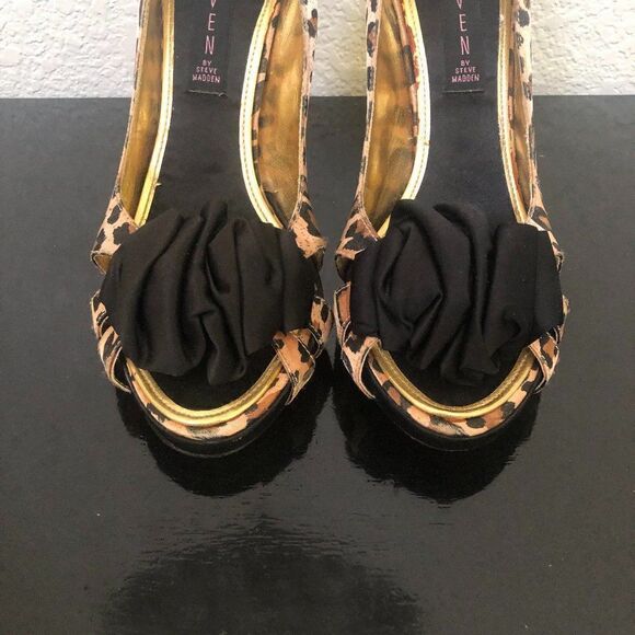 Steven by Steve Madden Animal Print Heels Size 5.5 - Picture 5 of 11